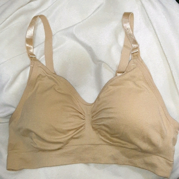Nursing Bra - Picture 1 of 2